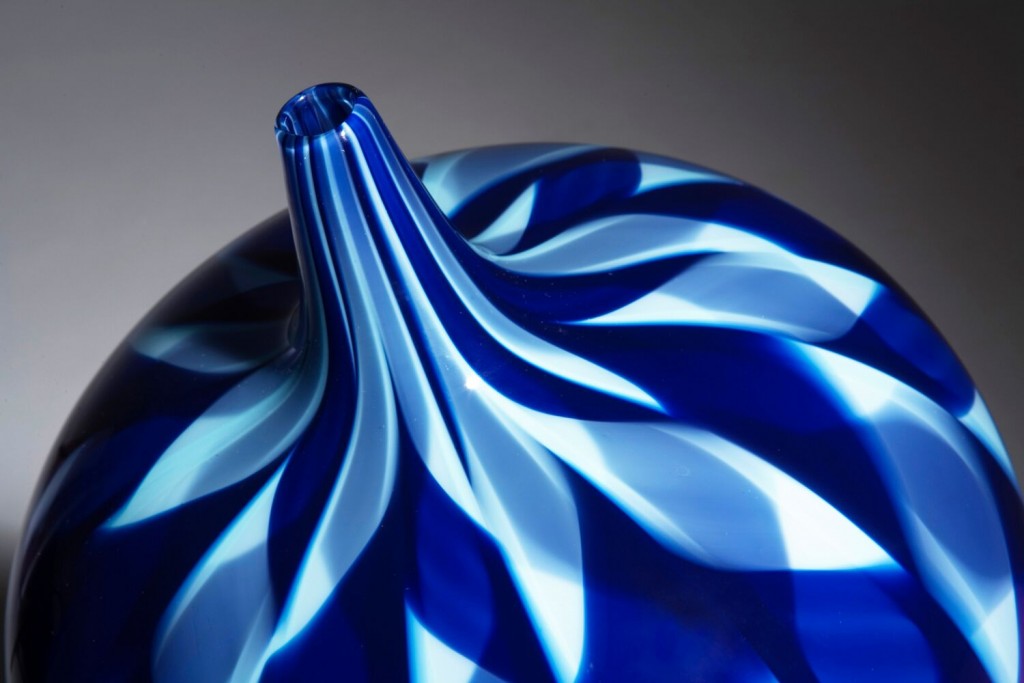 Vidar Koksvik, Azul e azul , detail, blown glass, 2012