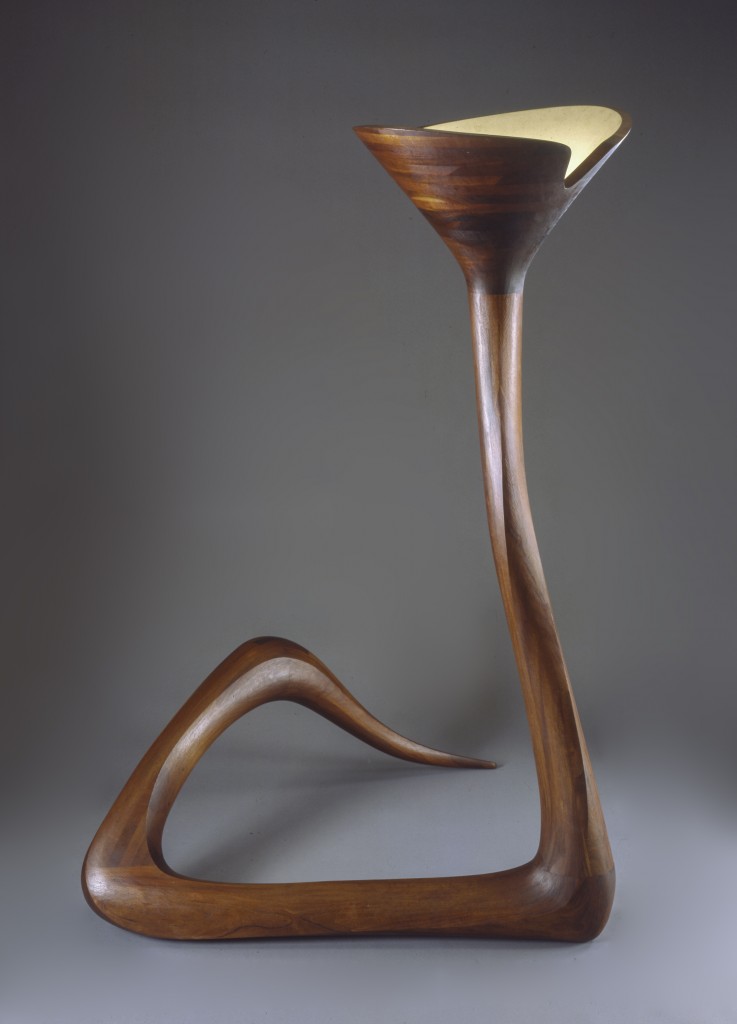 Serpentine Floor Lamp (1965) Mahogany, Photo courtesy of The Montreal Museum of Fine Arts