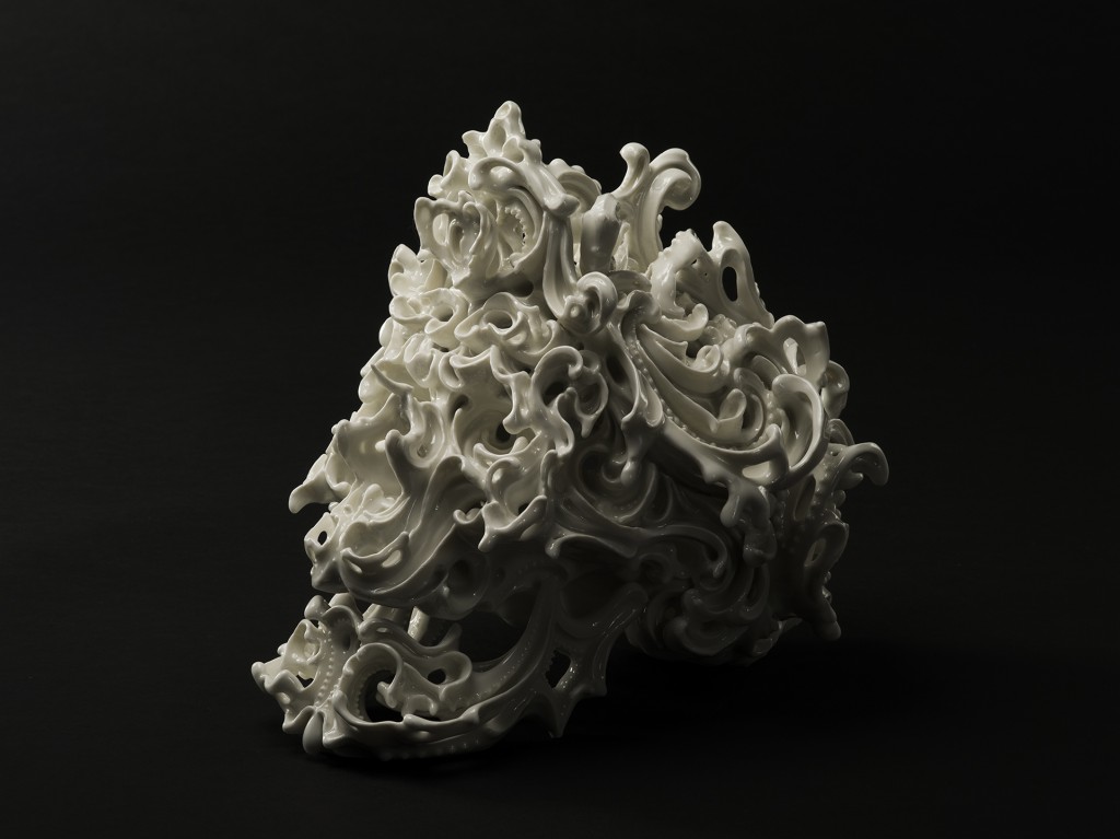 Katsuyo Aoki. Predictive Dream LII (2015). Porcelain. Size 28,3 x 22,3 x 34,29 cm.