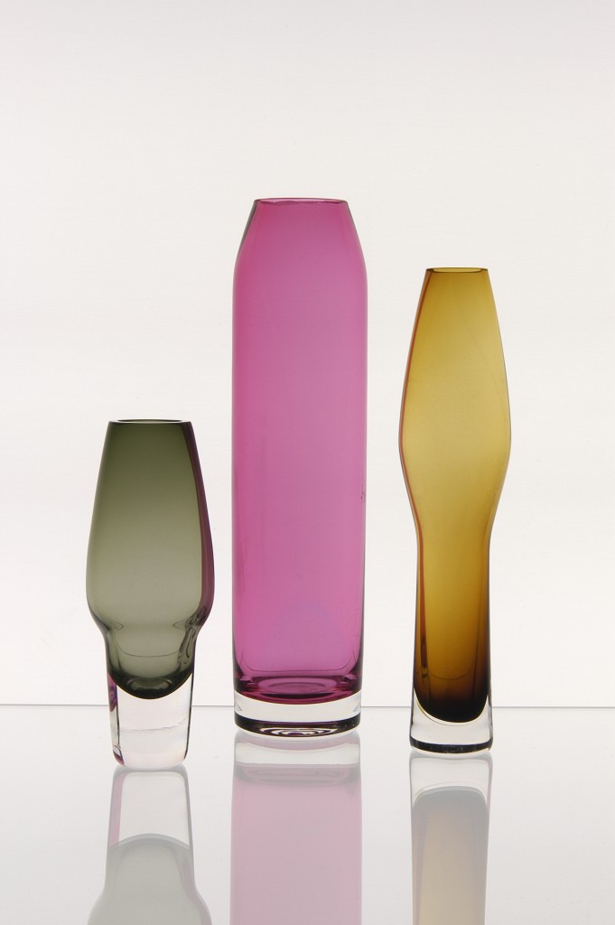 Hans Theo Baumann - Vases (1957). Manufacturer: Gral Glashütte, Dürnau. Glass. Donation of the designer. Photo: Die Neue Sammlung – The Design Museum (A. Laurenzo)