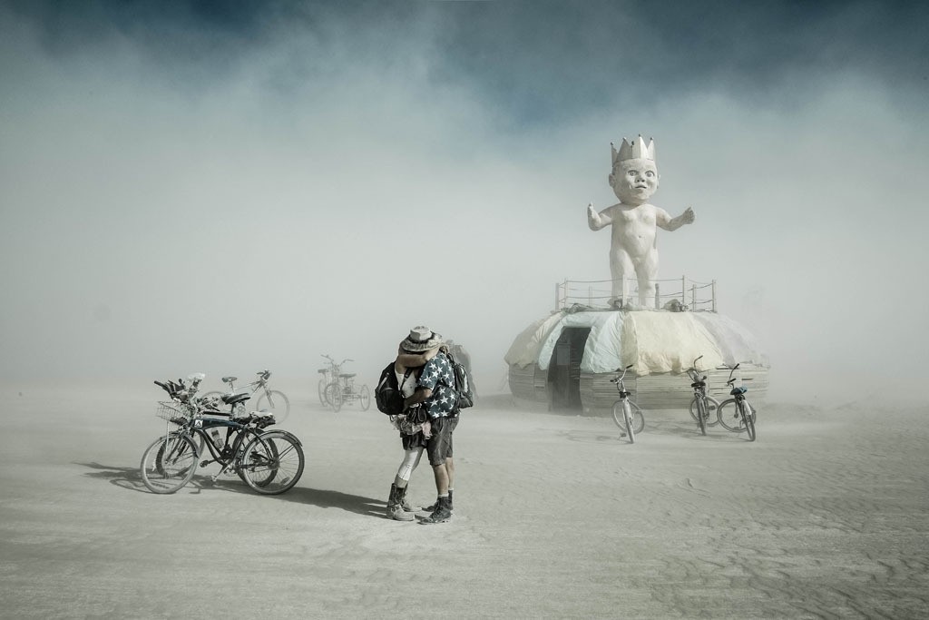 Eric Bouvet - Burning Man (2012). Image courtesy Galerie Hegoa