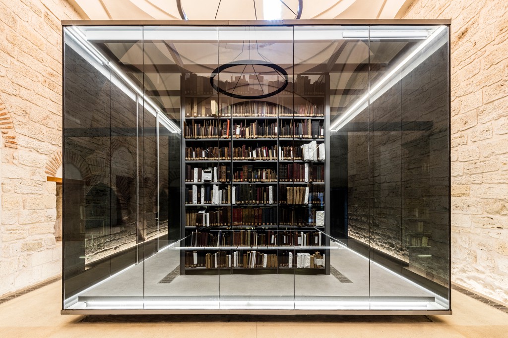Dedicated bookshelves provide optimal storage conditions for the rare books and manuscripts. 