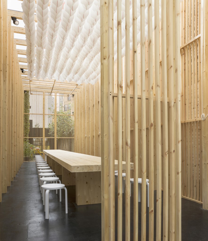 On Repeat pavilion interior, designed by Universal Design Studio (4)