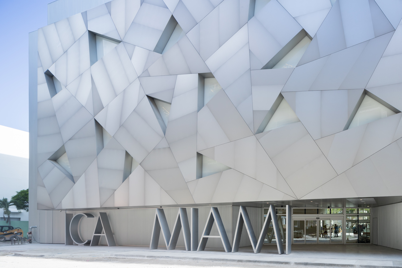 ICA Miami and the Miami Design District Unveil First U.S. Public