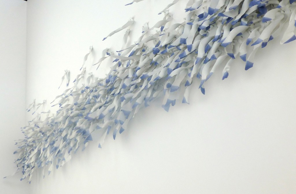 Wall installation, Piet Stockmans, 400 porcelain elements, 2017